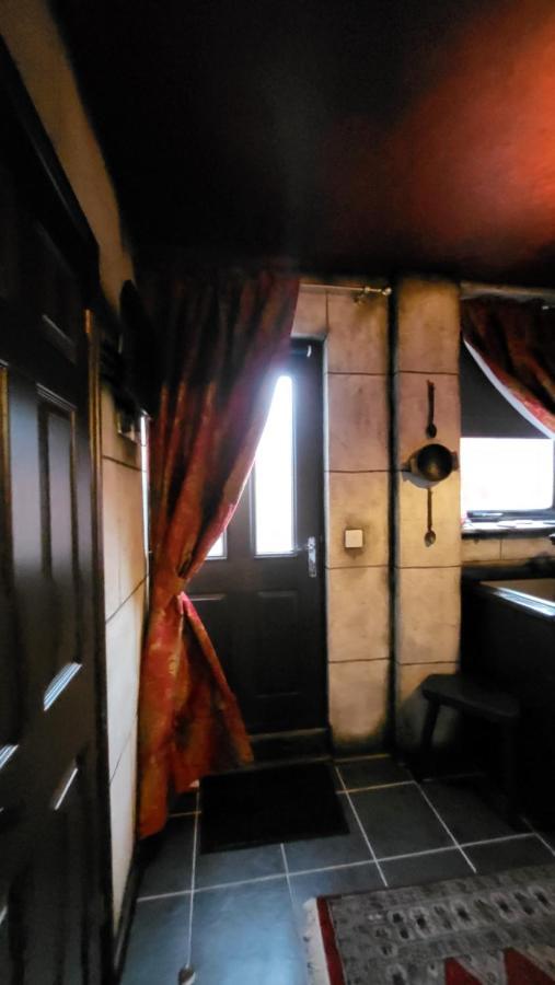 Transylvania House 约克 外观 照片